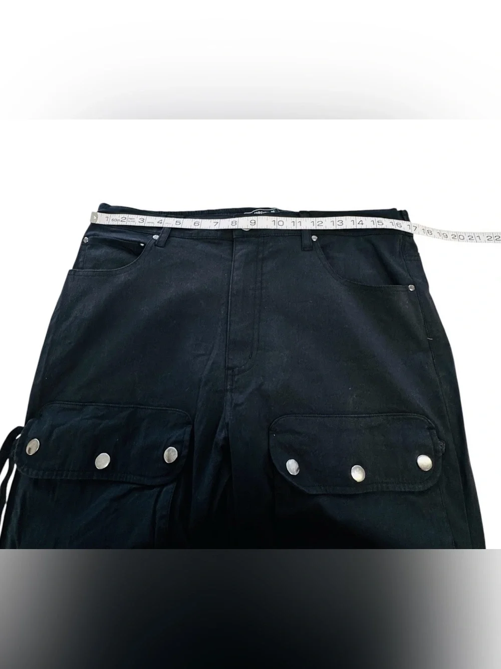 Forever 21 Black Cargo Pants with Snap Pocket Details Men’s Sz. 34